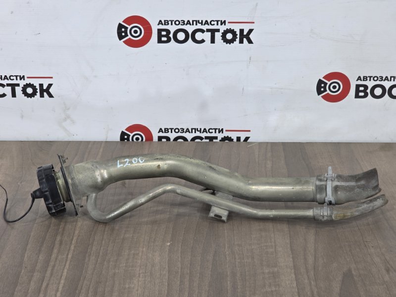 Горловина топливного бака, 4500 рублей, Пешки