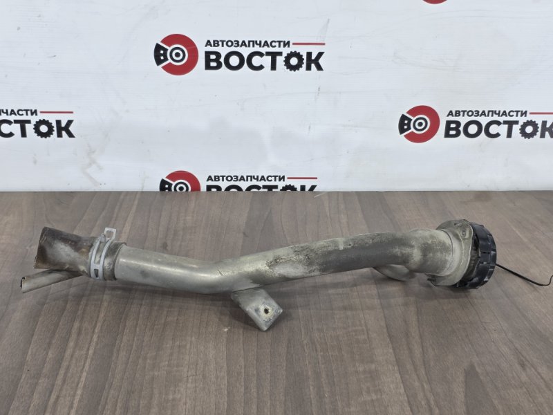 Горловина топливного бака, 4500 рублей, Пешки