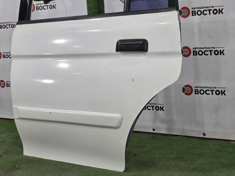 Дверь, 12000 рублей, Пешки