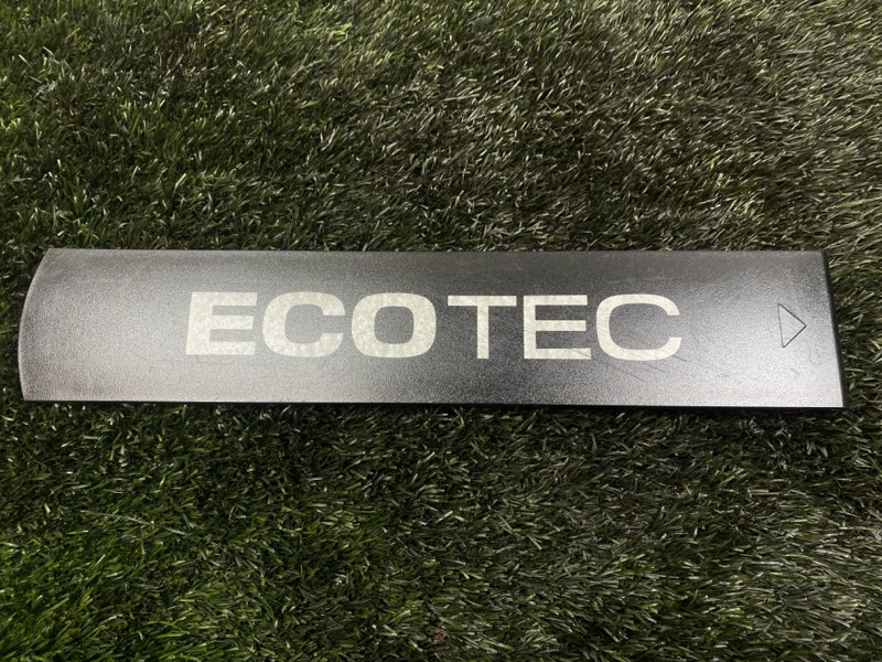 Декоративная крышка двигателя, 1000 рублей, Пешки