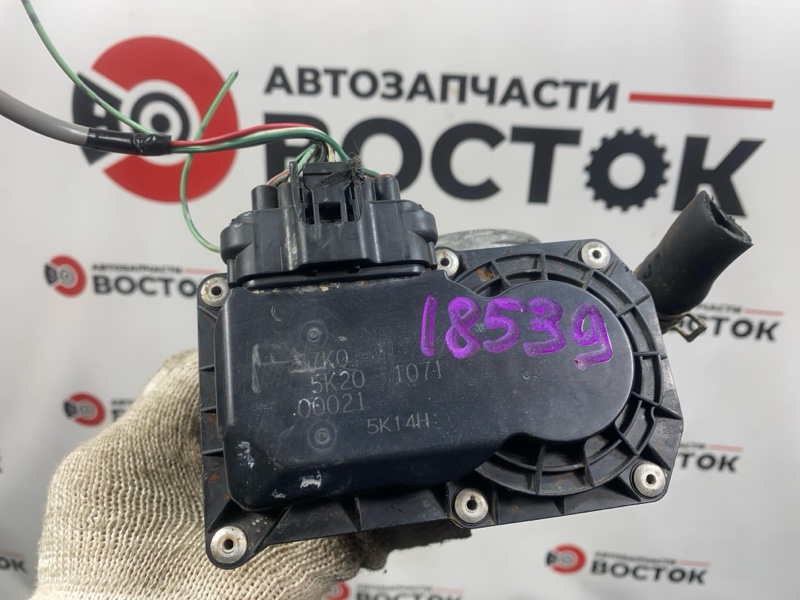 Дроссельная заслонка, 2000 рублей, Пешки