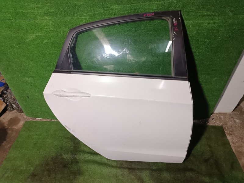 Дверь, 20000 рублей, Пешки