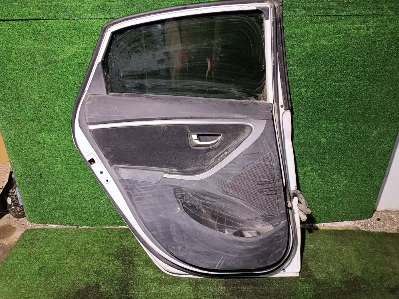 Дверь, 20000 рублей, Пешки