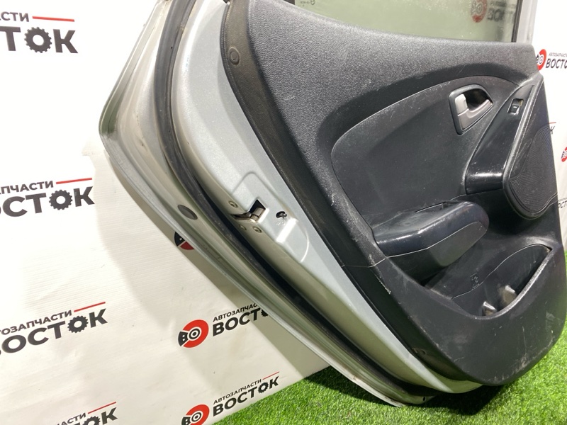 Дверь, 20000 рублей, Пешки