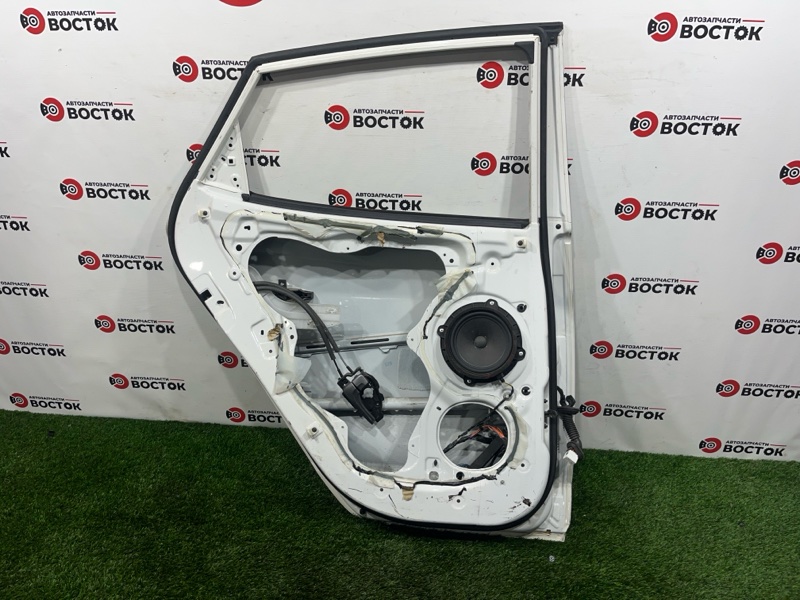 Дверь, 20000 рублей, Пешки