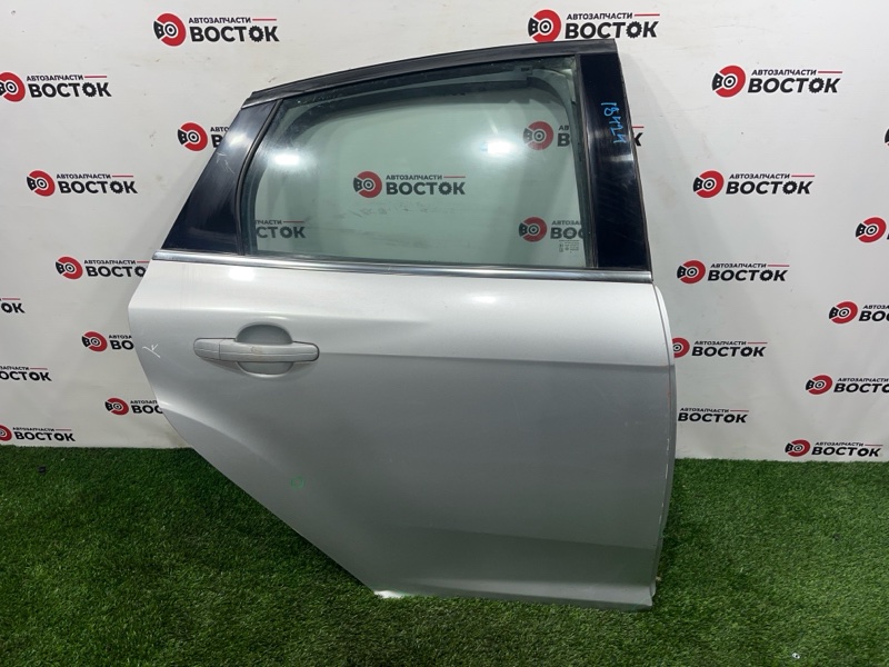 Дверь, 15000 рублей, Пешки