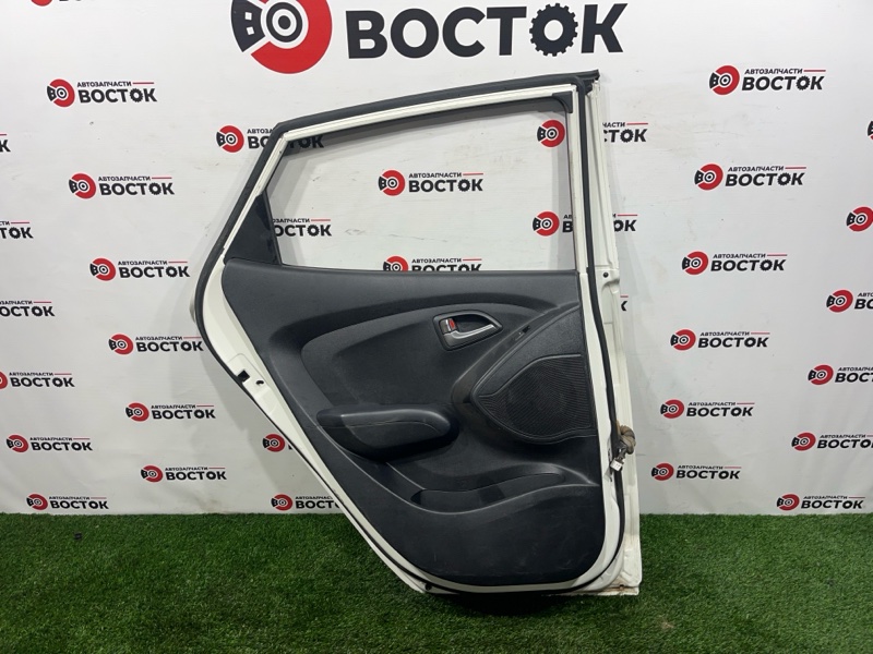 Дверь, 20000 рублей, Пешки