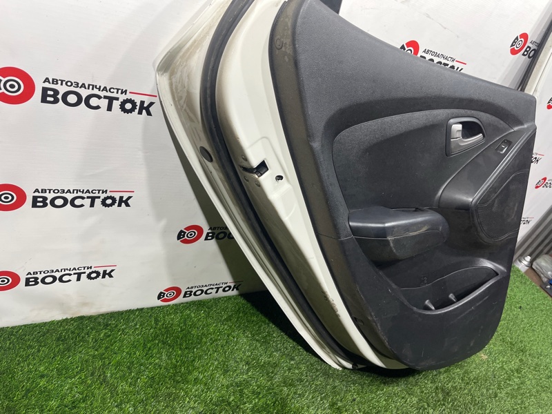 Дверь, 20000 рублей, Пешки