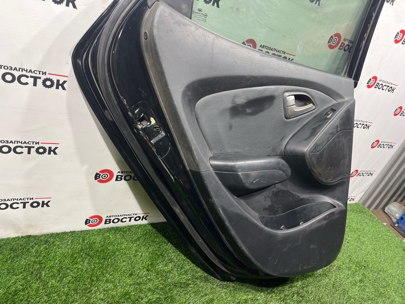 Дверь, 20000 рублей, Пешки