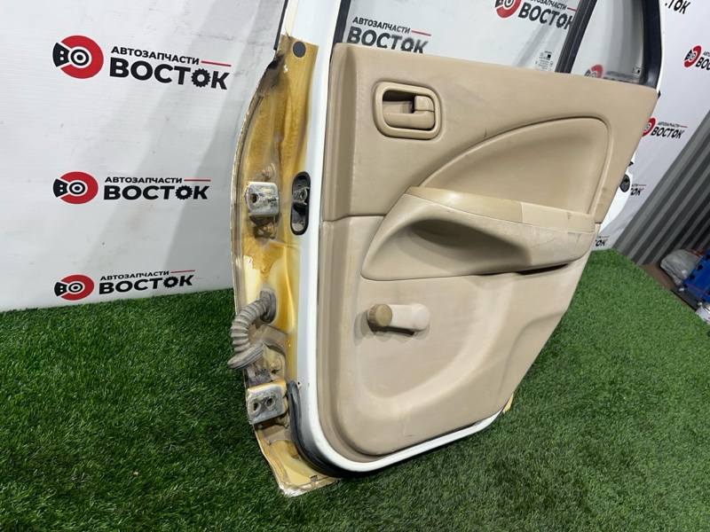 Дверь, 9000 рублей, Пешки