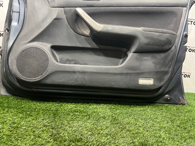 Дверь, 9000 рублей, Пешки