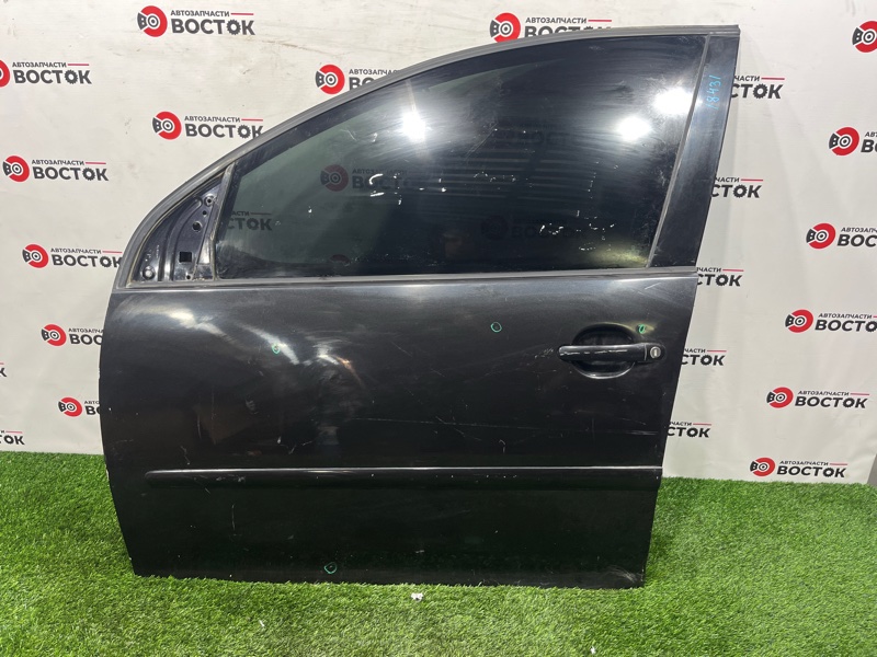 Дверь, 10000 рублей, Пешки