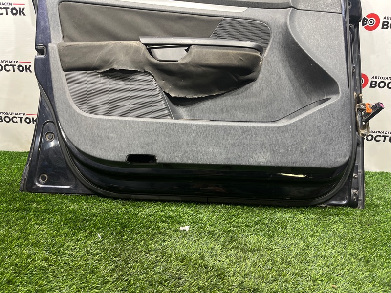 Дверь, 10000 рублей, Пешки