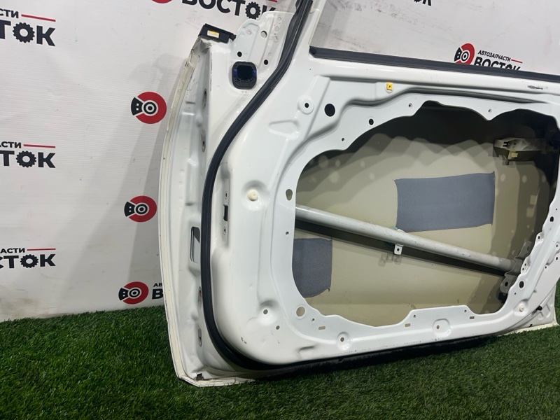 Дверь, 25000 рублей, Пешки