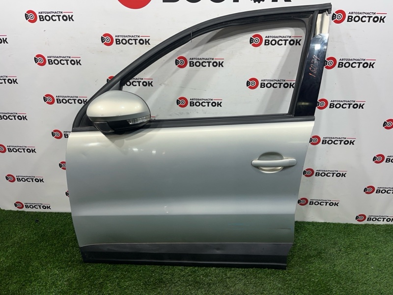 Дверь, 30000 рублей, Пешки