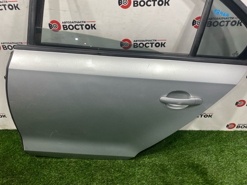 Дверь, 30000 рублей, Пешки