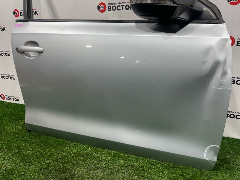 Дверь, 10000 рублей, Пешки