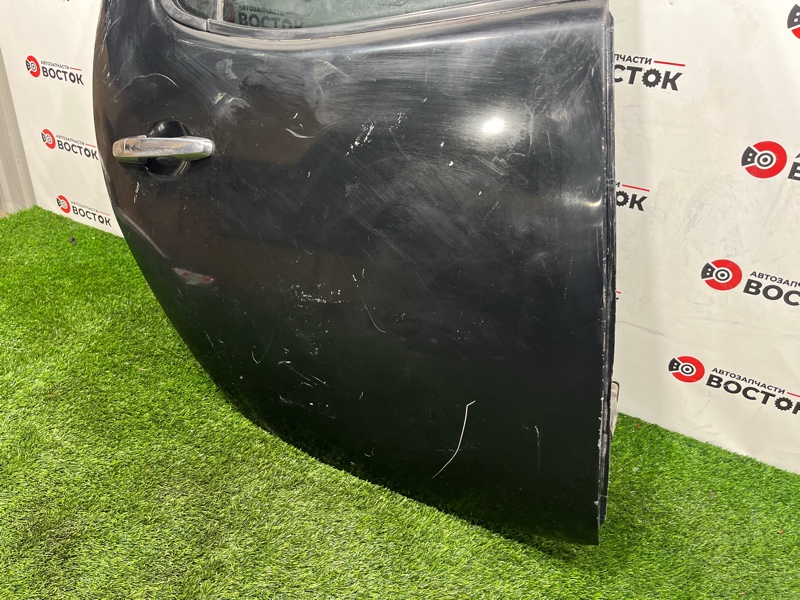 Дверь, 10000 рублей, Пешки