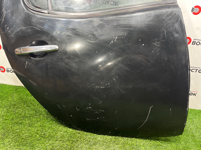 Дверь, 10000 рублей, Пешки