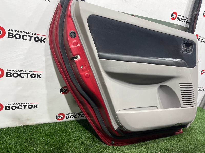 Дверь, 10000 рублей, Пешки