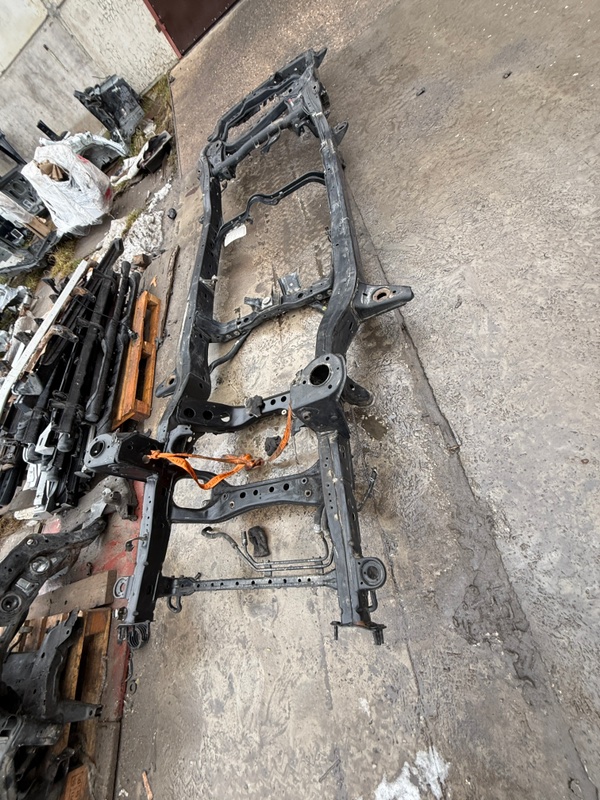 Рама, 300000 рублей, Пешки