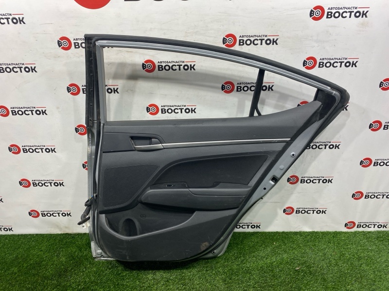 Дверь, 35000 рублей, Пешки