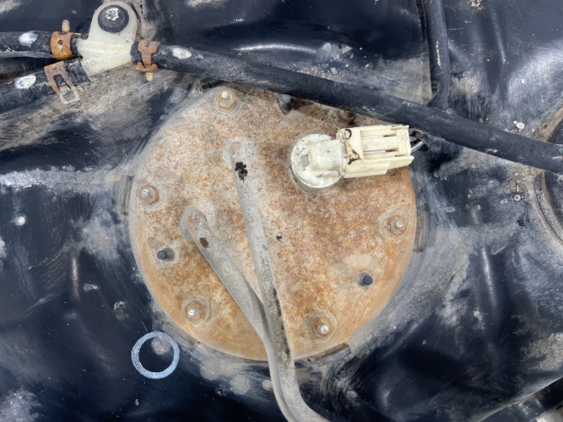 Бак топливный, 32000 рублей, Пешки