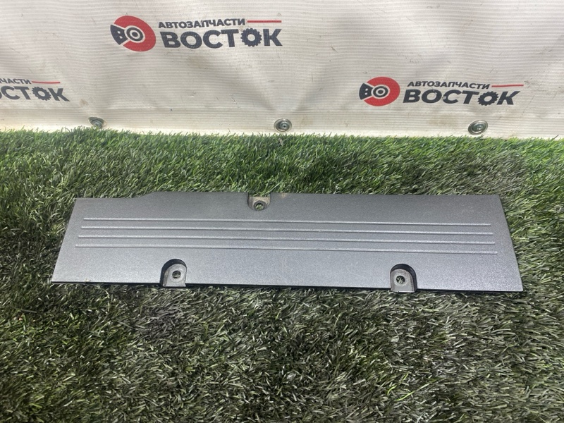 Декоративная крышка двигателя, 500 рублей, Пешки