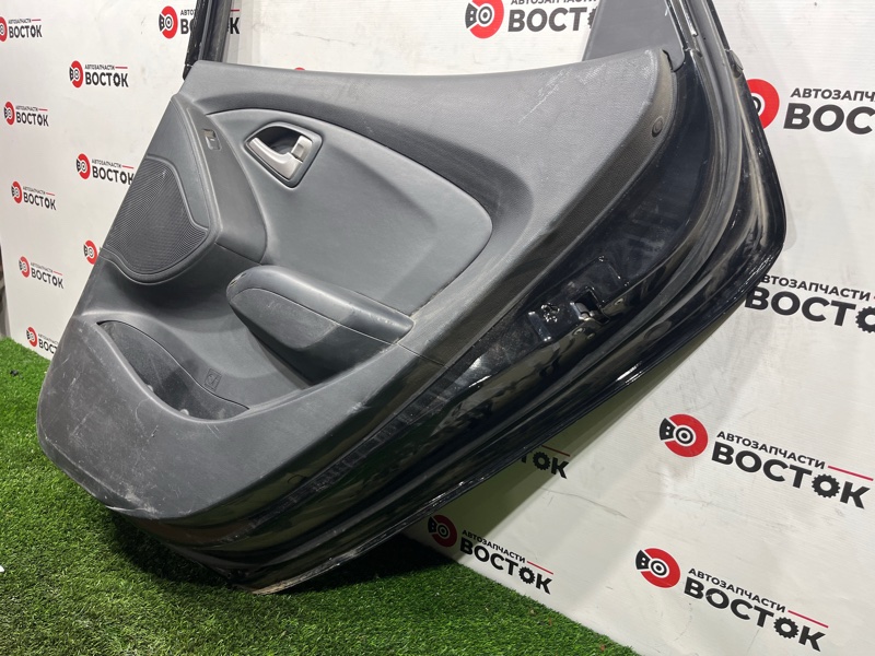 Дверь, 20000 рублей, Пешки