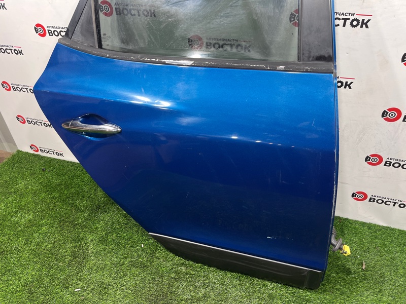 Дверь, 20000 рублей, Пешки