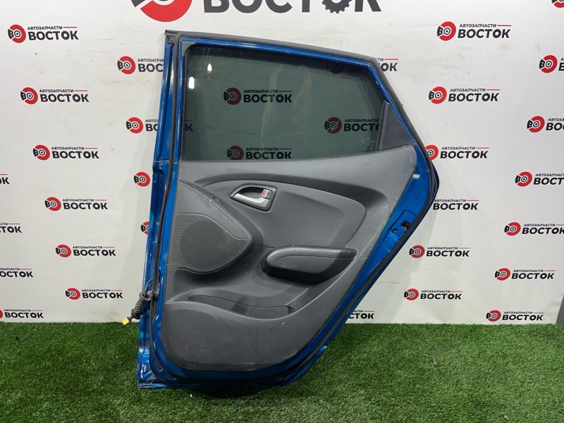 Дверь, 20000 рублей, Пешки