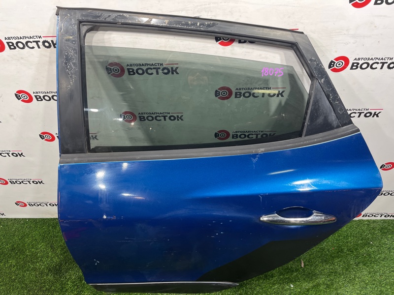 Дверь, 20000 рублей, Пешки