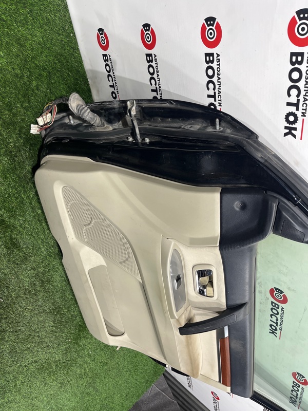 Дверь, 12000 рублей, Пешки