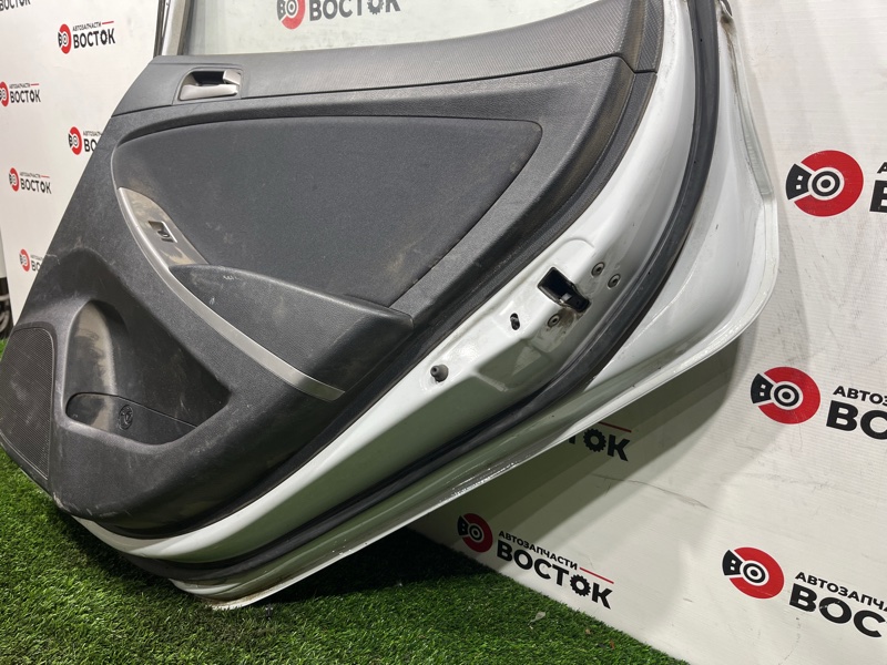 Дверь, 19000 рублей, Пешки