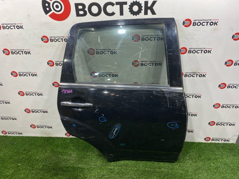 Дверь, 5000 рублей, Пешки