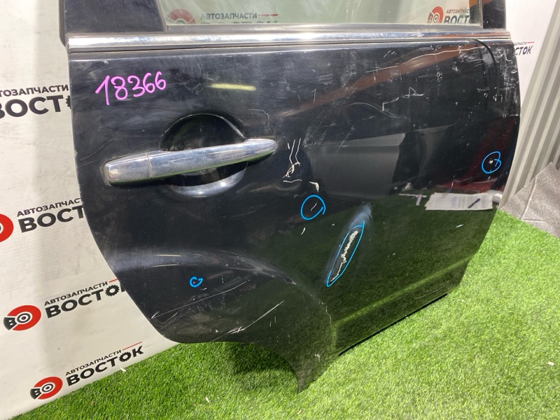 Дверь, 5000 рублей, Пешки