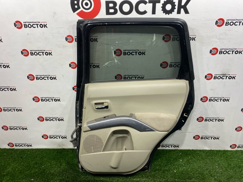 Дверь, 5000 рублей, Пешки