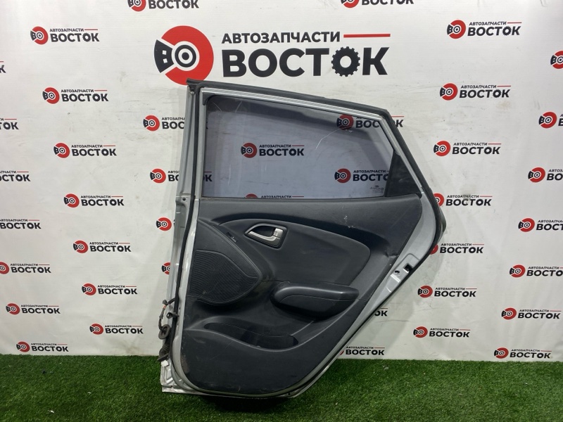 Дверь, 20000 рублей, Пешки