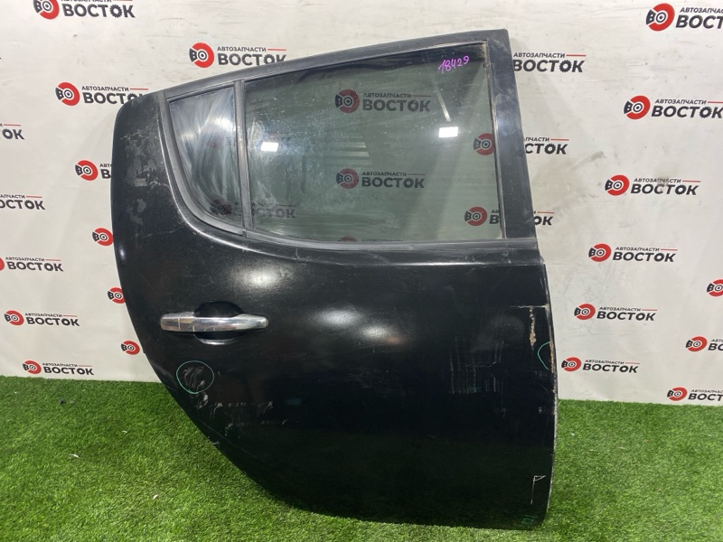 Дверь, 9000 рублей, Пешки