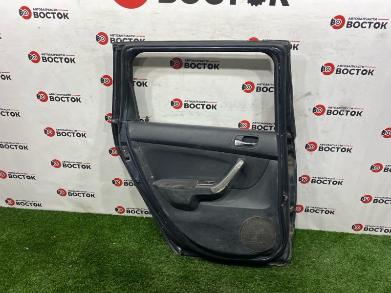 Дверь, 5000 рублей, Пешки