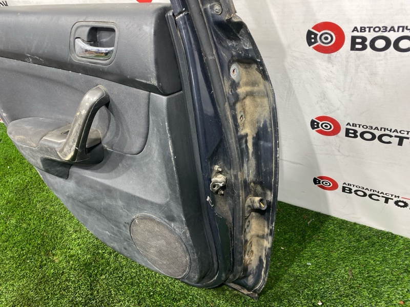 Дверь, 5000 рублей, Пешки