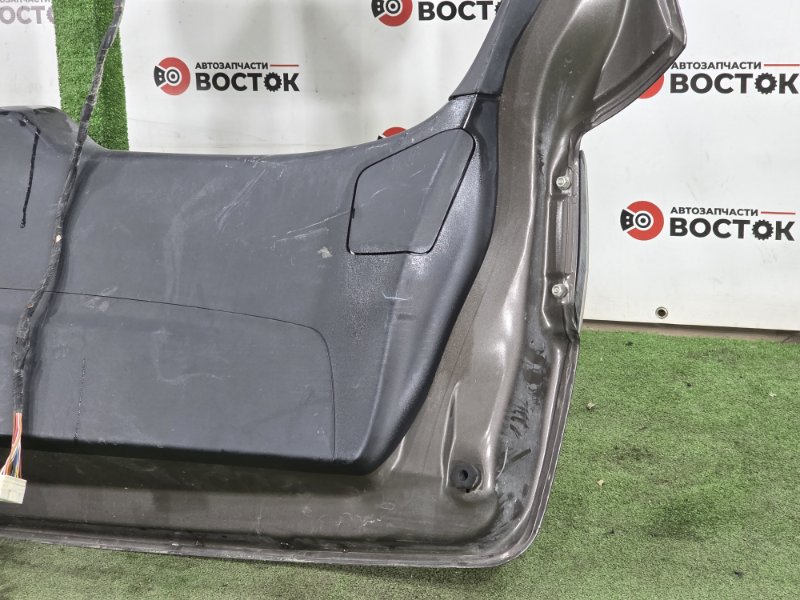 Крышка багажника, 12000 рублей, Пешки