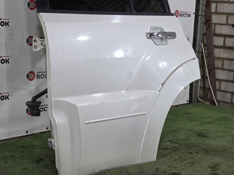 Дверь, 15000 рублей, Пешки