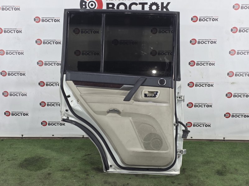 Дверь, 15000 рублей, Пешки