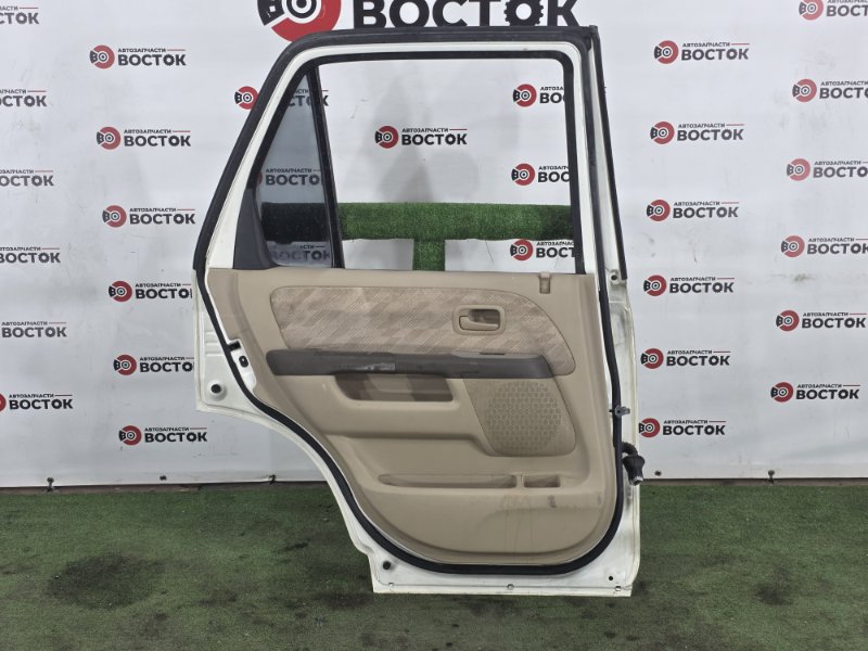 Дверь, 12000 рублей, Пешки