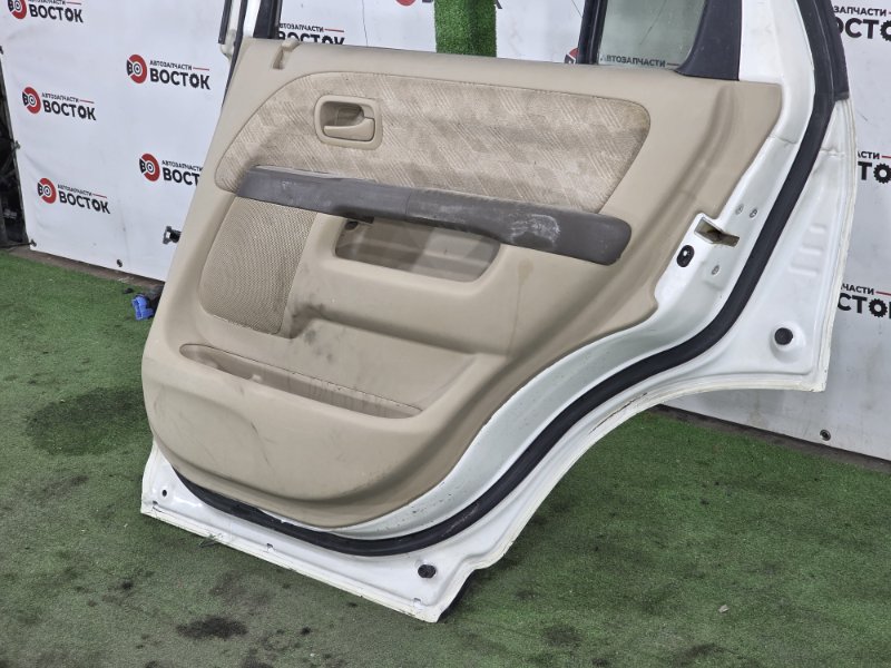 Дверь, 12000 рублей, Пешки