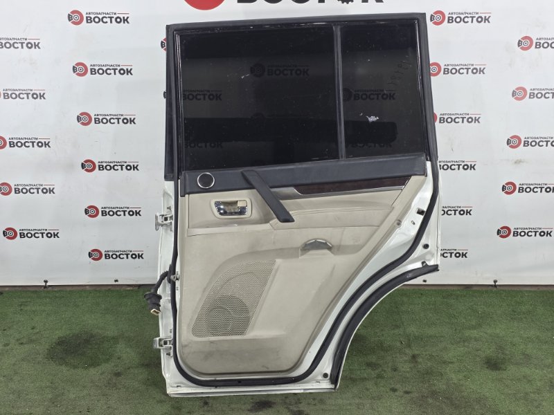 Дверь, 15000 рублей, Пешки