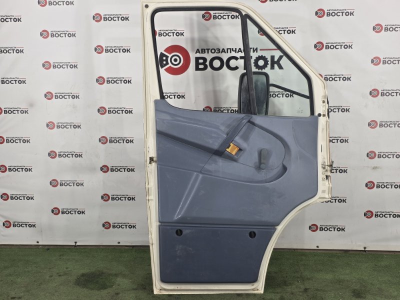 Дверь, 40000 рублей, Пешки