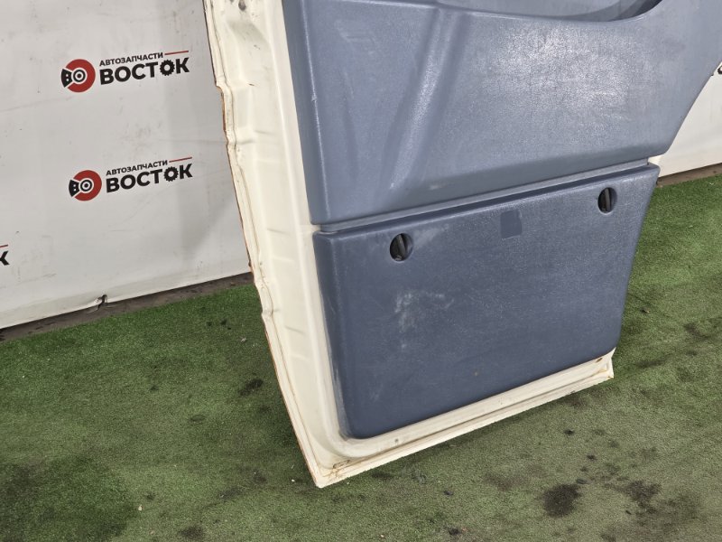 Дверь, 40000 рублей, Пешки