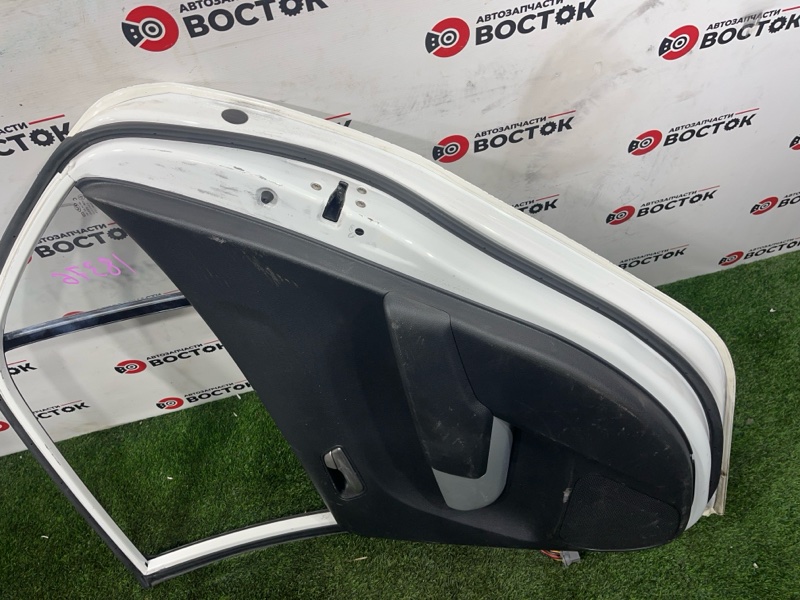 Дверь, 21000 рублей, Пешки